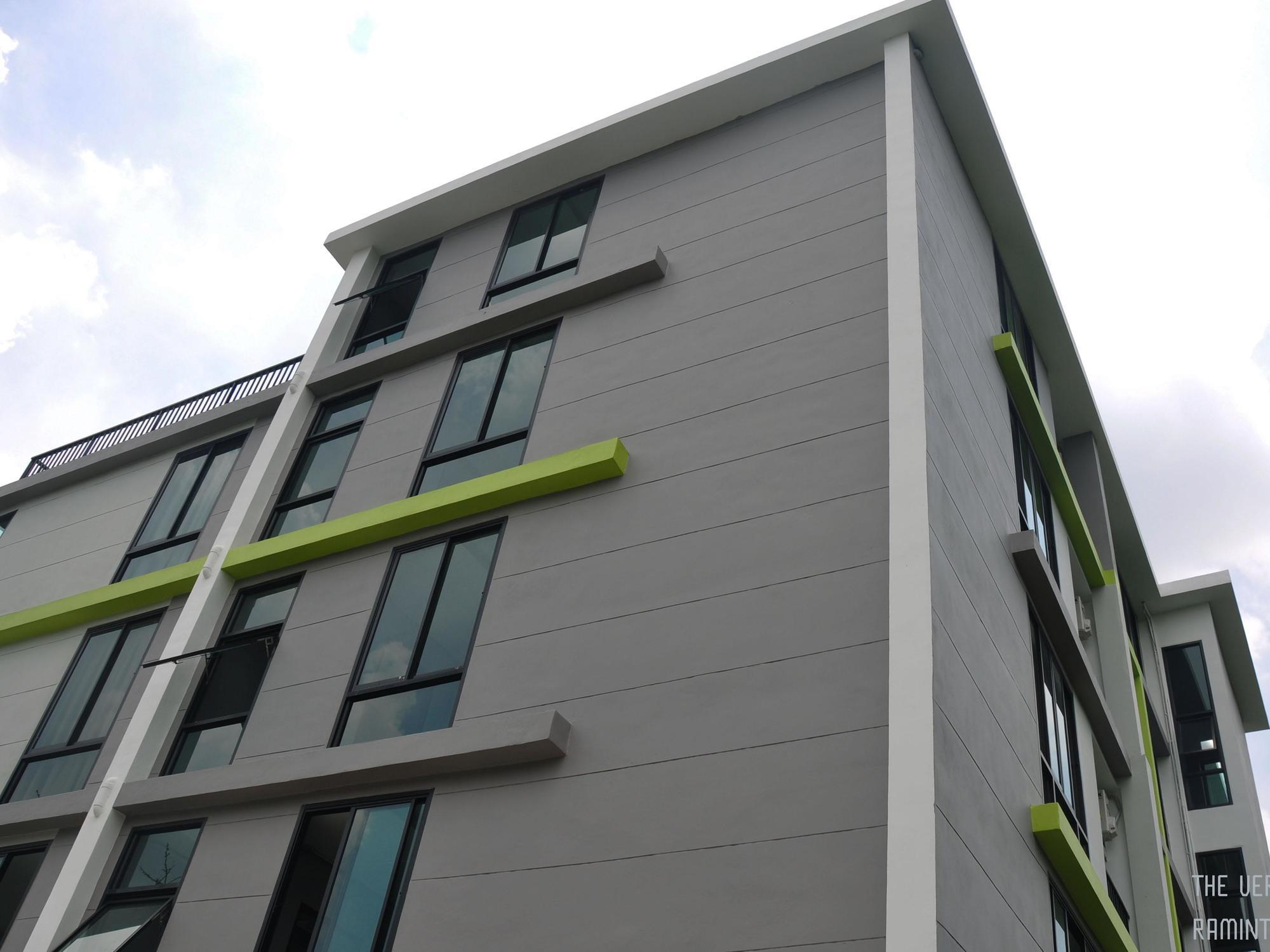The Vert Pak Kret Luaran gambar